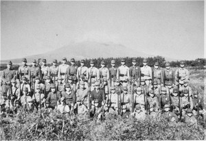 「軍事教練・勤労動員ー立川の中学生の戦争」
楢崎茂彌　監督